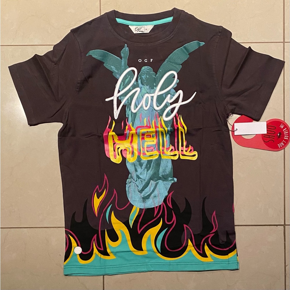 Original fables t-shirt “holy hell” (multicolor)